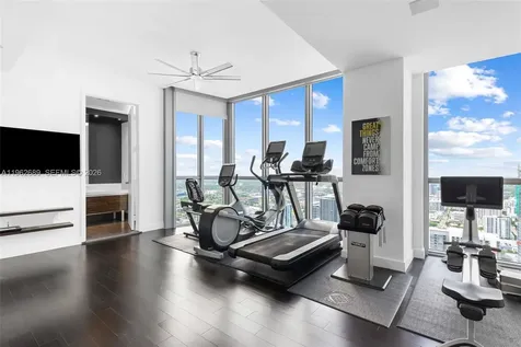 1100 Biscayne Boulevard Miami FL 33132