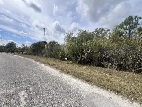 1913 Roderick Lane Lehigh Acres FL 33972