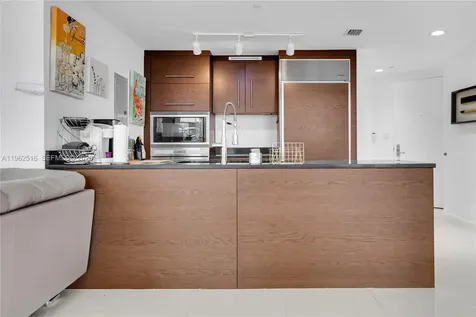 465 Brickell Avenue Miami FL 33131