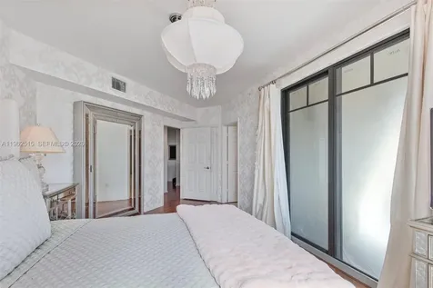 4883 Pga Boulevard Palm Beach Gardens FL 33418