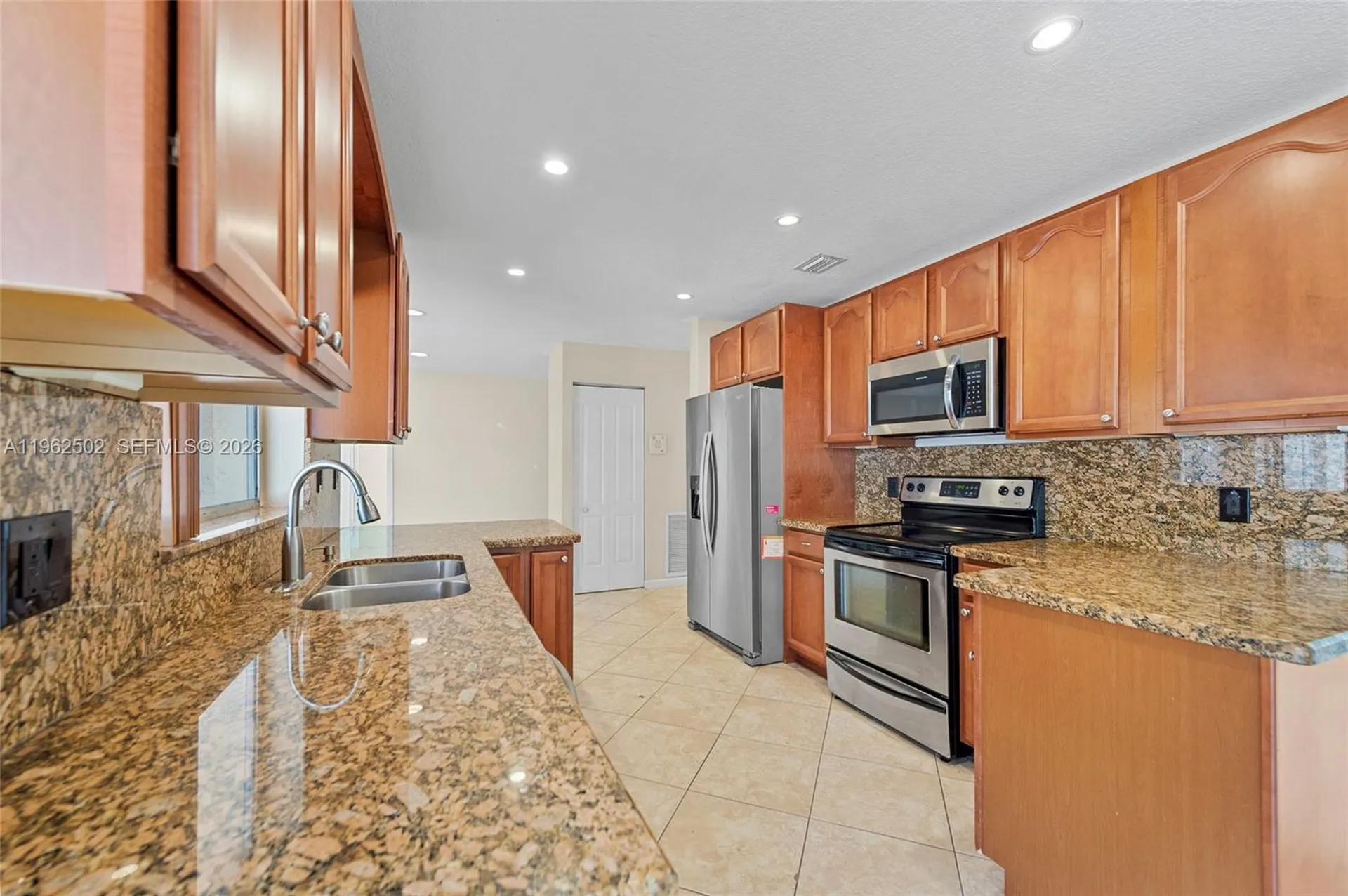 2605 NW 98th Lane Coral Springs FL 33065