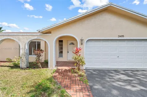 2605 NW 98th Lane Coral Springs FL 33065