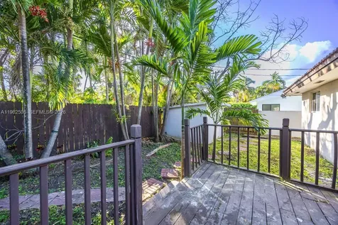 4400 SW 9th Lane Miami FL 33134
