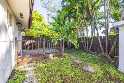 4400 SW 9th Lane Miami FL 33134