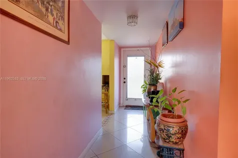 2901 N Nob Hill Road Sunrise FL 33322