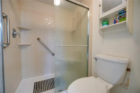 2901 N Nob Hill Road Sunrise FL 33322