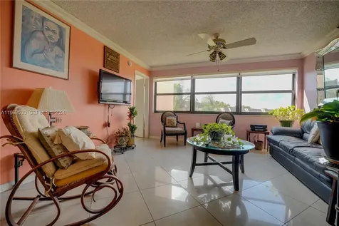 2901 N Nob Hill Road Sunrise FL 33322