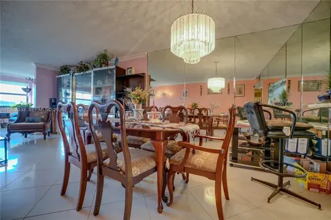 2901 N Nob Hill Road Sunrise FL 33322