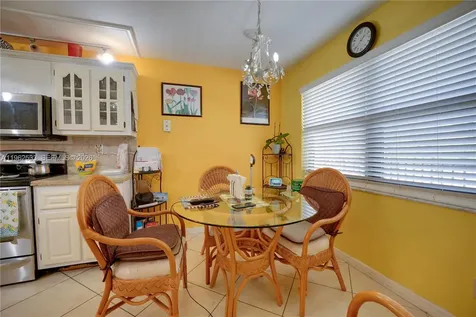 2901 N Nob Hill Road Sunrise FL 33322