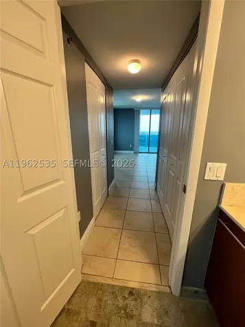 2641 N Flamingo Road Sunrise FL 33323