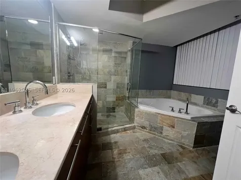 2641 N Flamingo Road Sunrise FL 33323