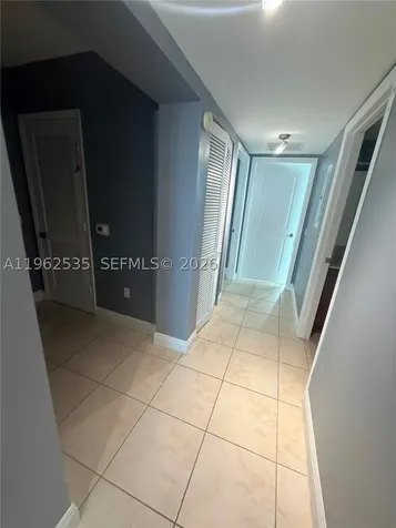 2641 N Flamingo Road Sunrise FL 33323