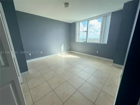 2641 N Flamingo Road Sunrise FL 33323