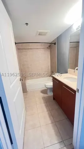 2641 N Flamingo Road Sunrise FL 33323