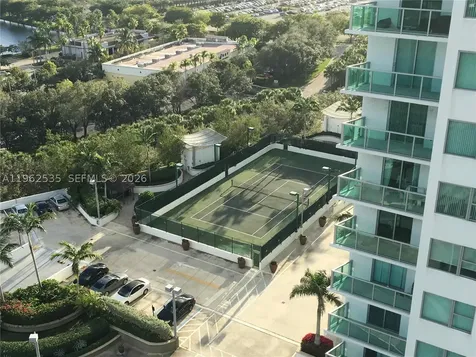 2641 N Flamingo Road Sunrise FL 33323