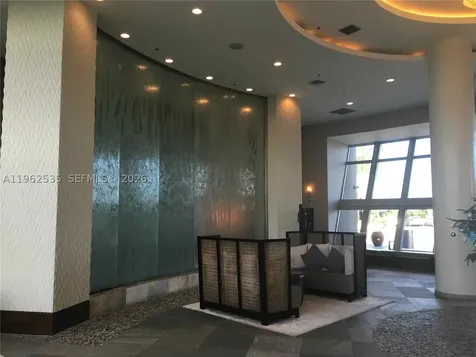 2641 N Flamingo Road Sunrise FL 33323