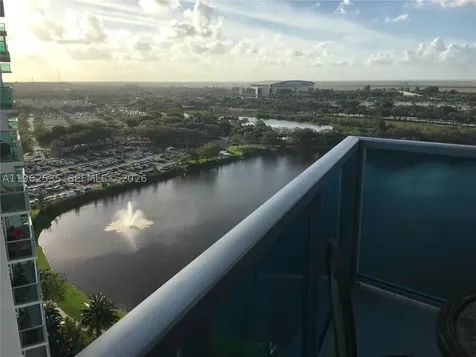 2641 N Flamingo Road Sunrise FL 33323