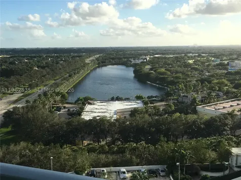 2641 N Flamingo Road Sunrise FL 33323