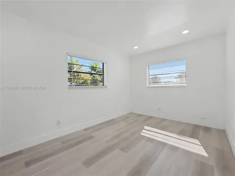 15694 NE 10th Court North Miami Beach FL 33162