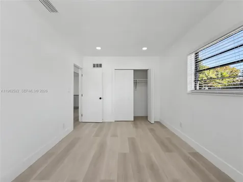 15694 NE 10th Court North Miami Beach FL 33162
