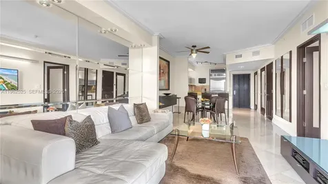 16275 Collins Avenue Sunny Isles Beach FL 33160