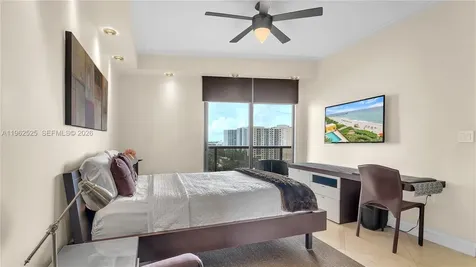 16275 Collins Avenue Sunny Isles Beach FL 33160