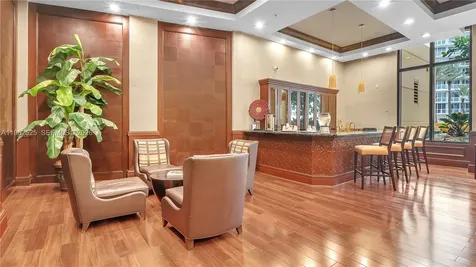 16275 Collins Avenue Sunny Isles Beach FL 33160