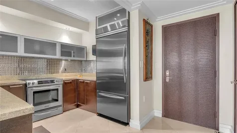 16275 Collins Avenue Sunny Isles Beach FL 33160