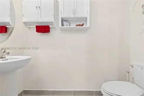 11438 W 34th Court Hialeah FL 33018