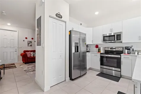 11438 W 34th Court Hialeah FL 33018
