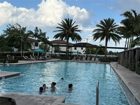 11438 W 34th Court Hialeah FL 33018