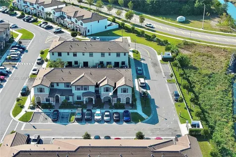 11438 W 34th Court Hialeah FL 33018