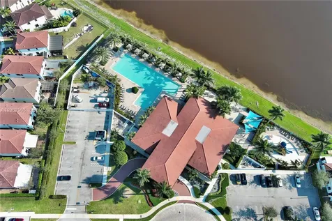 11438 W 34th Court Hialeah FL 33018