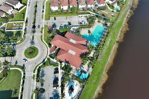 11438 W 34th Court Hialeah FL 33018