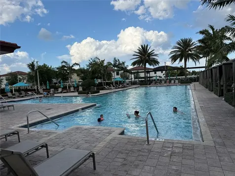 11438 W 34th Court Hialeah FL 33018