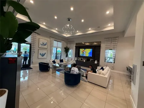 11438 W 34th Court Hialeah FL 33018