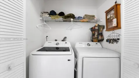 7568 W 4th Court Hialeah FL 33014