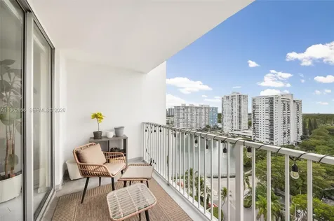 2801 NE 183rd Street Aventura FL 33160
