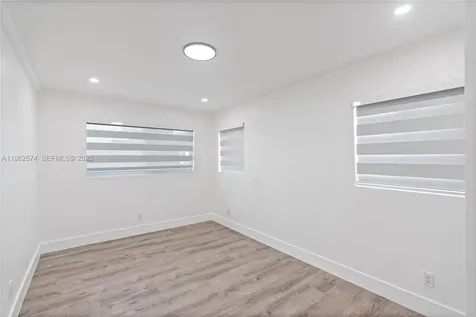 2441 NW 181st Terrace Miami Gardens FL 33056