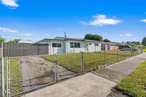 2441 NW 181st Terrace Miami Gardens FL 33056