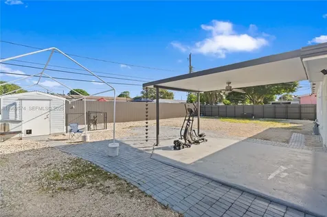 2441 NW 181st Terrace Miami Gardens FL 33056