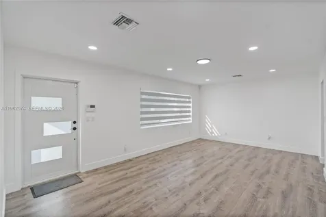 2441 NW 181st Terrace Miami Gardens FL 33056