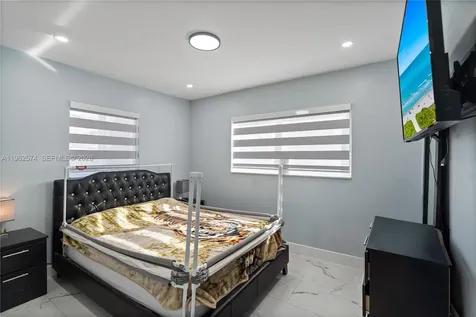 2441 NW 181st Terrace Miami Gardens FL 33056