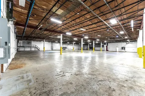 7620 W 2nd Court Hialeah FL 33014
