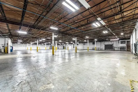 7620 W 2nd Court Hialeah FL 33014