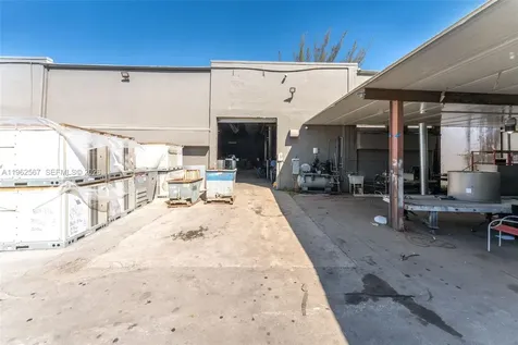 7620 W 2nd Court Hialeah FL 33014