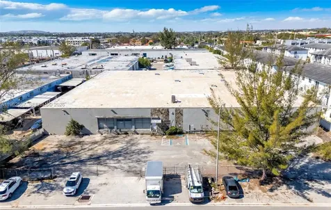7620 W 2nd Court Hialeah FL 33014