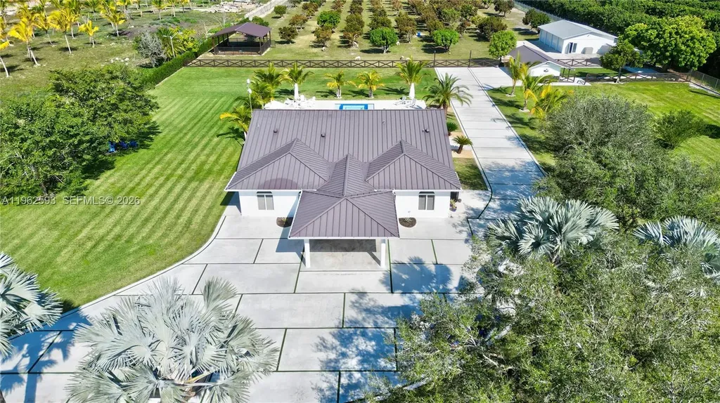 20407 SW 226th Street Miami FL 33170