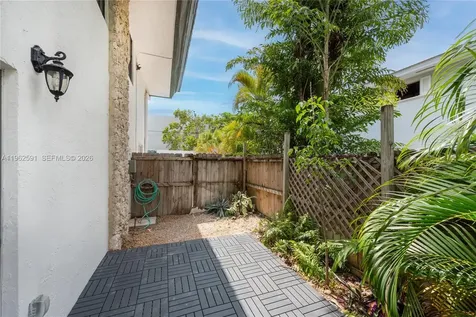 230 Sunrise Drive Key Biscayne FL 33149