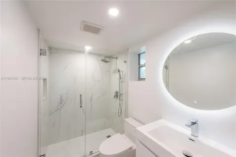 230 Sunrise Drive Key Biscayne FL 33149